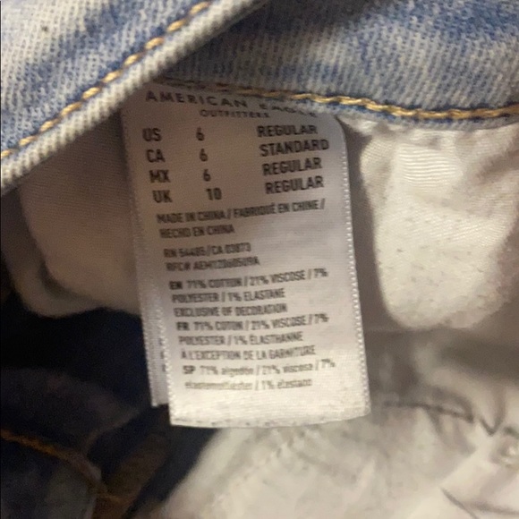 american eagle ripped skinny jeans - Picture 3 of 4